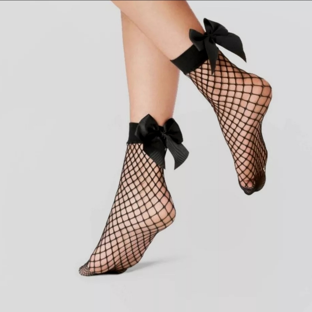 Beautiful Unique Pretty Feminine Sexy Black Fishnet Ankle Socks Bow